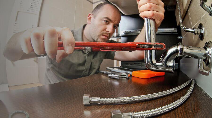 Professional sink repair in Aurora, IN